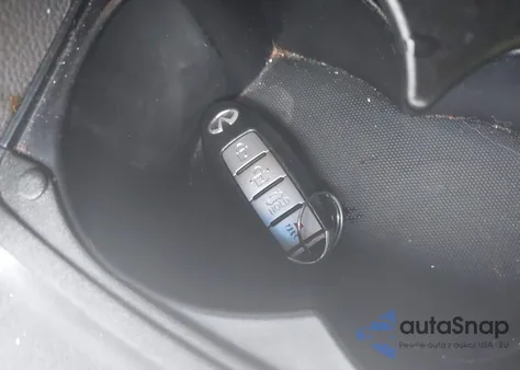 2011 Infiniti G37 Journey z USA, uszkodzony, nr VIN JN1CV6AP5BM505592